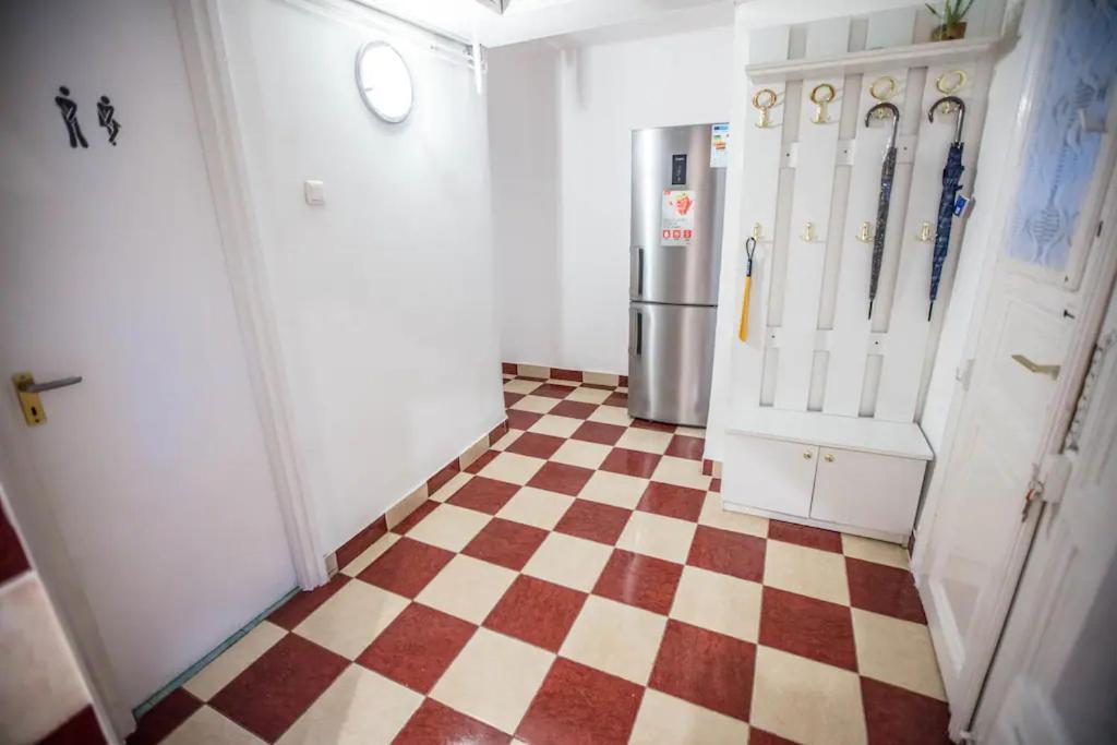 Center Apartment 5 Private Room For 19 People Budapest Exterior foto